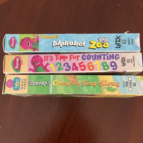 Set of 3 Barney VHS tapes Classic Collection smoke free home Fun & Edicational - Picture 9 of 9